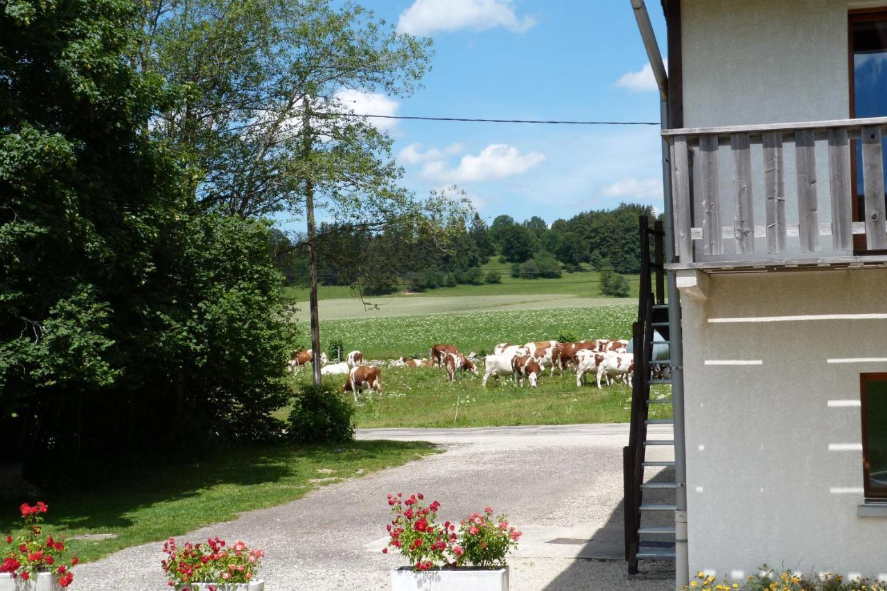 La Grange De Haute-Joux Les Fourgs エクステリア 写真