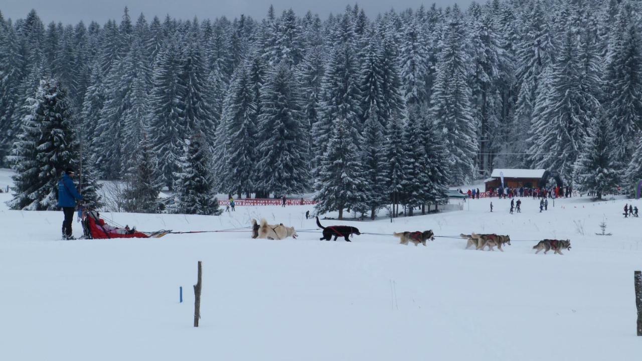 La Grange De Haute-Joux Les Fourgs エクステリア 写真